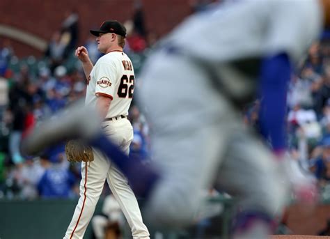 SF Giants done in by home runs, old foes to start Dodgers rivalry on sour note